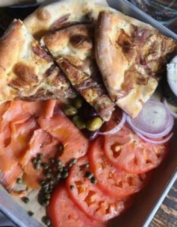 Tre Pizza, Pasta, Beer Garden