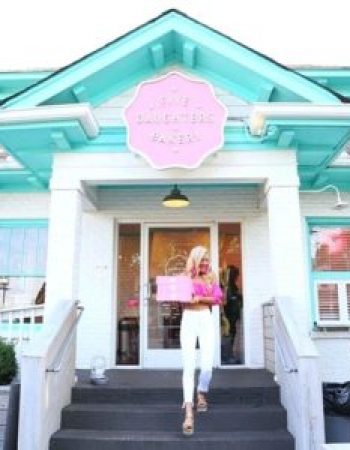 5 Daughters Bakery