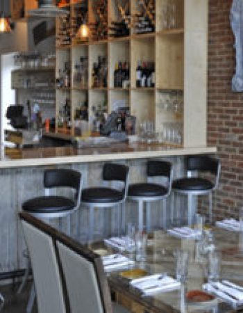 Lockeland Table