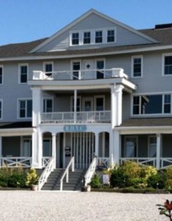 Belle Harbor Yacht Club