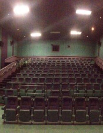 Regal Cinemas Hollywood 27 & RPX