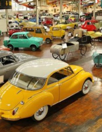 Lane Motor Museum